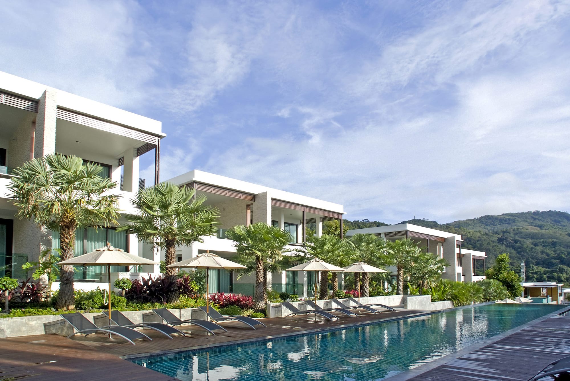 Wyndham Sea Pearl Resort Phuket Swimming Pool