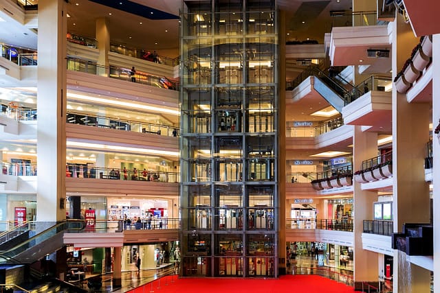 Mall Taman Anggrek interior